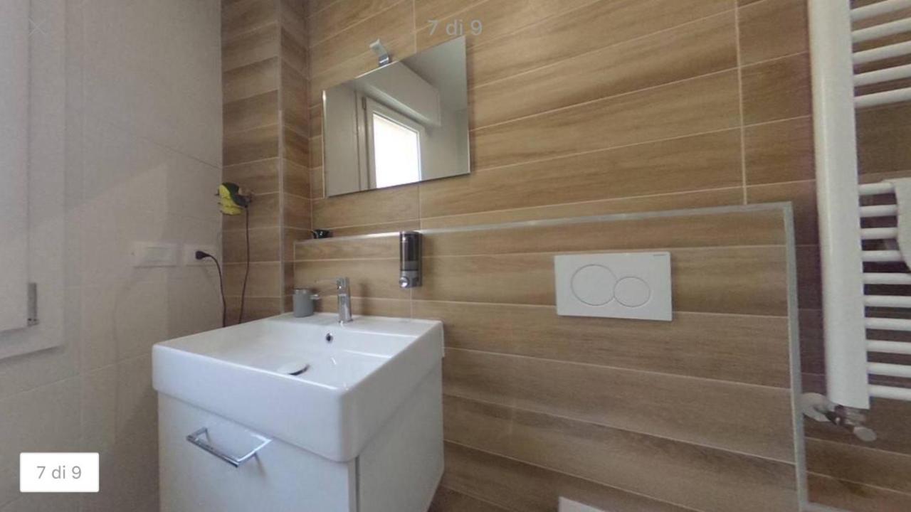 Santa Croce,14 Apartments Болоня Екстериор снимка