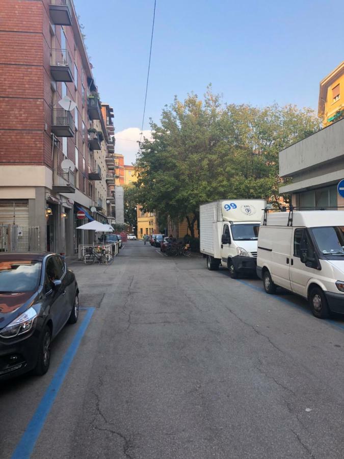 Santa Croce,14 Apartments Болоня Екстериор снимка