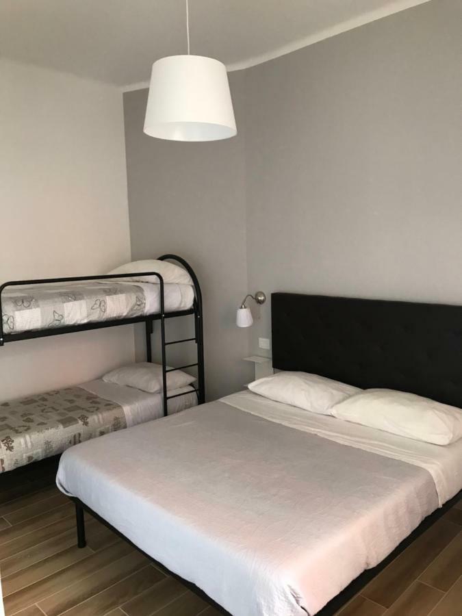 Santa Croce,14 Apartments Болоня Екстериор снимка