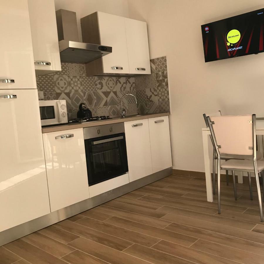 Santa Croce,14 Apartments Болоня Екстериор снимка